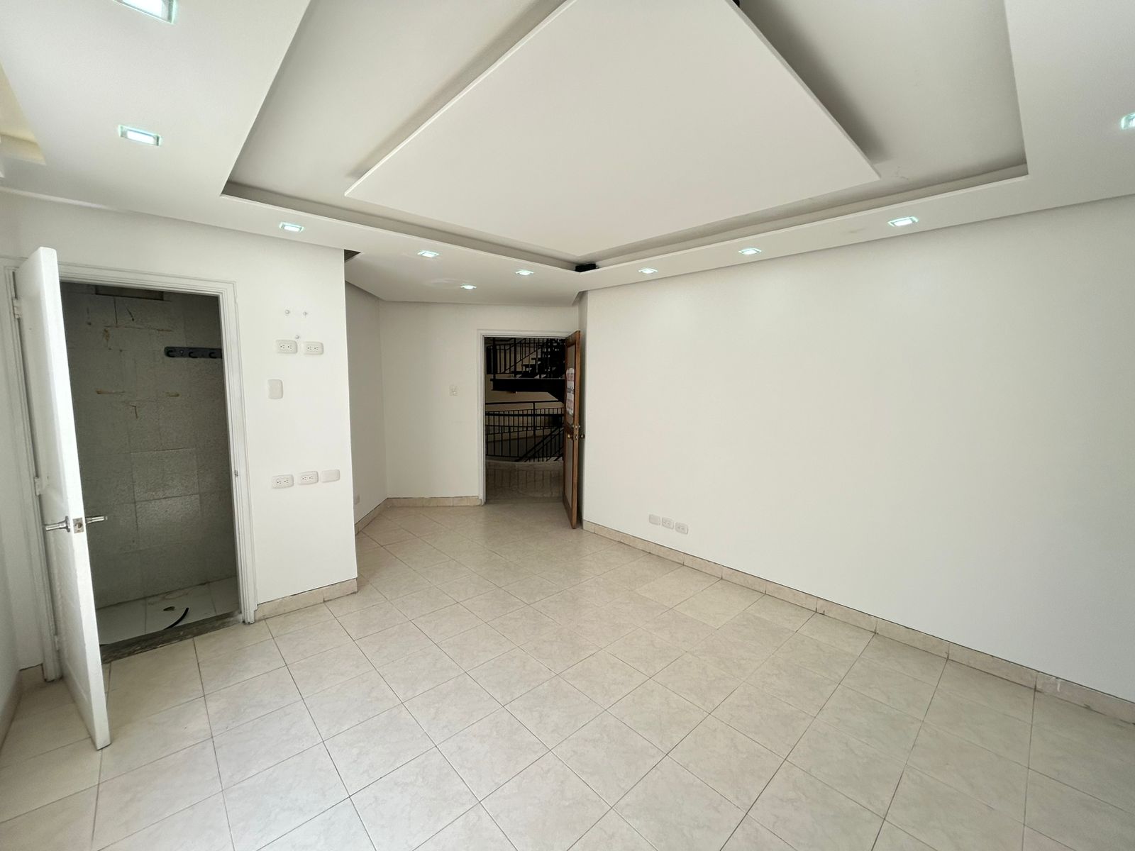 Oficina en venta o Arriendo - Alto prado - Barranquilla