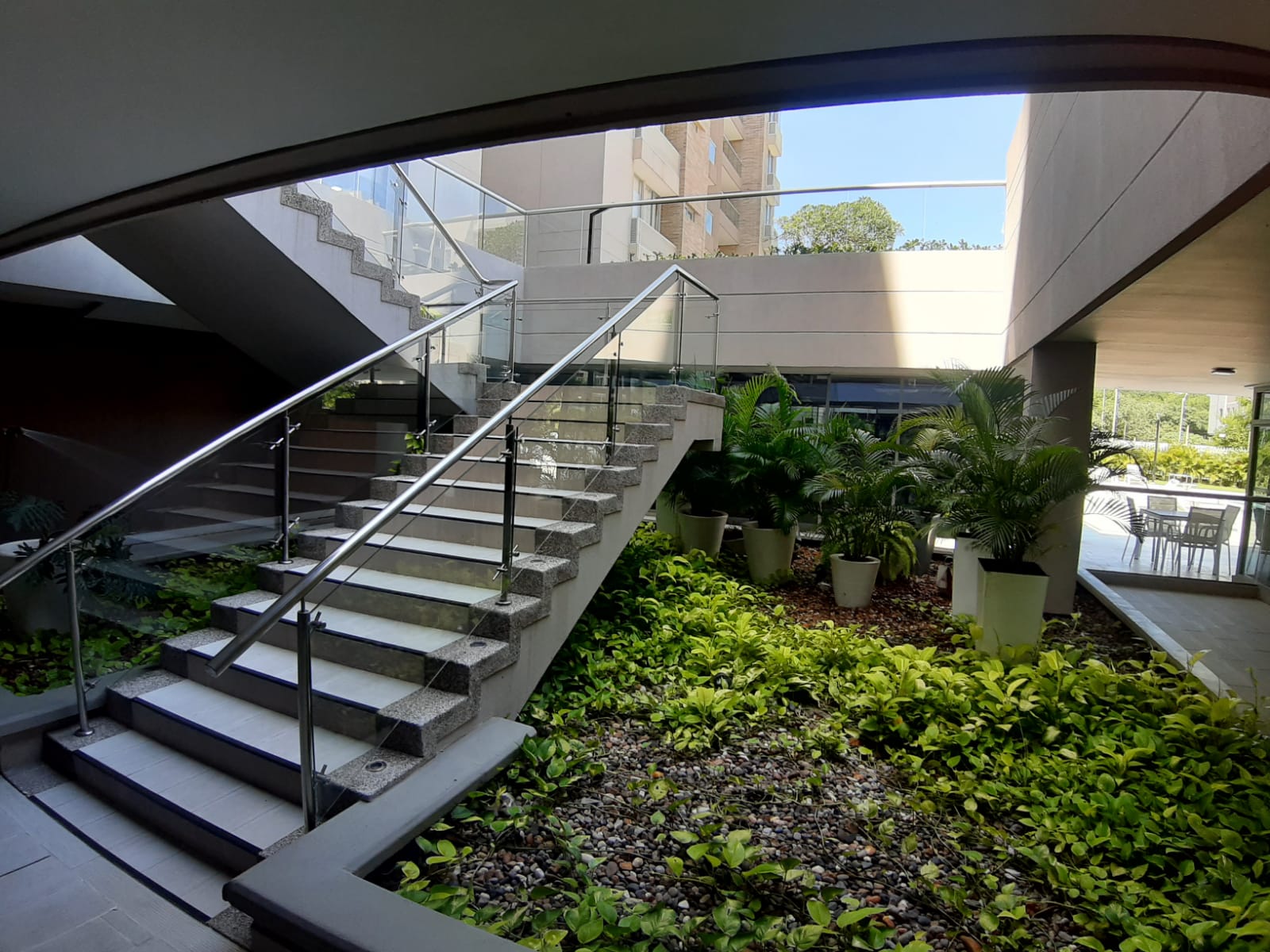 Altos del Limón - Apartamento en venta - Barranquilla.