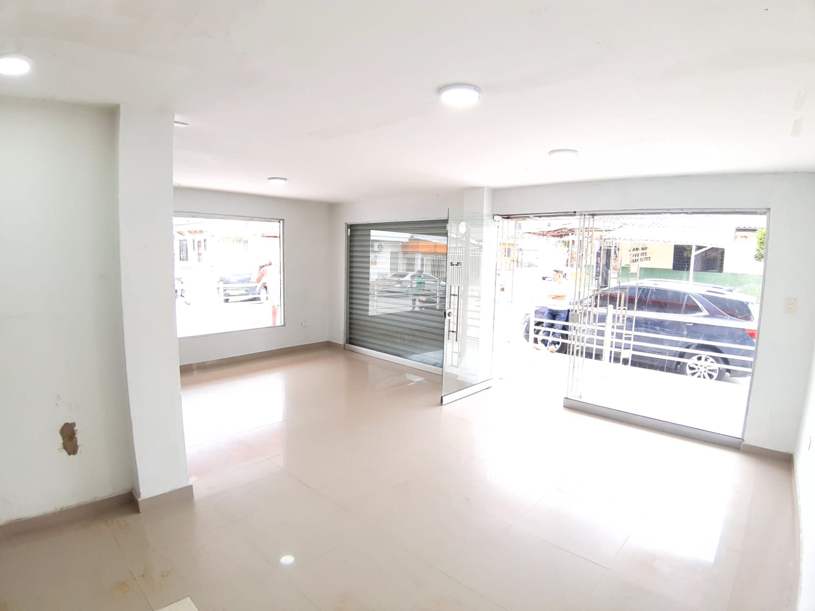 Buena Esperanza - Local en arriendo - Barranquilla.