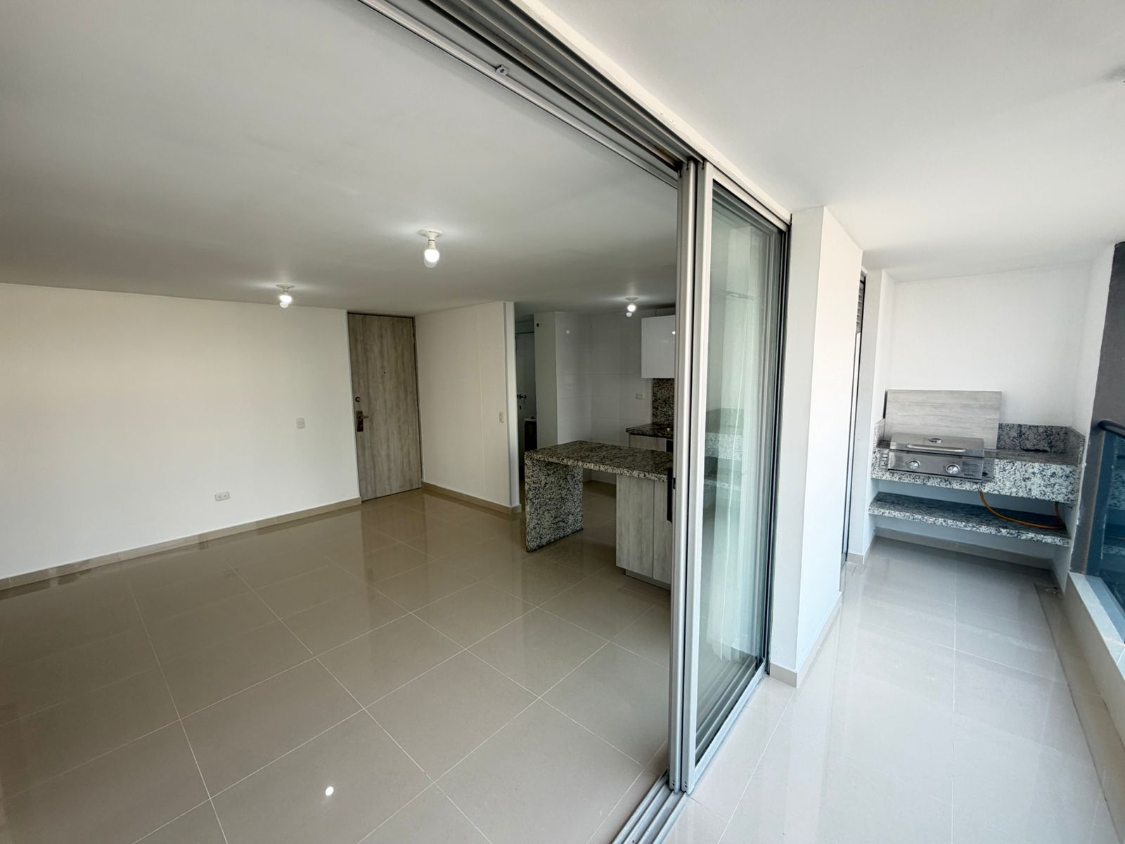 Apartamento en venta/ arriendo- Miramar Barranquilla