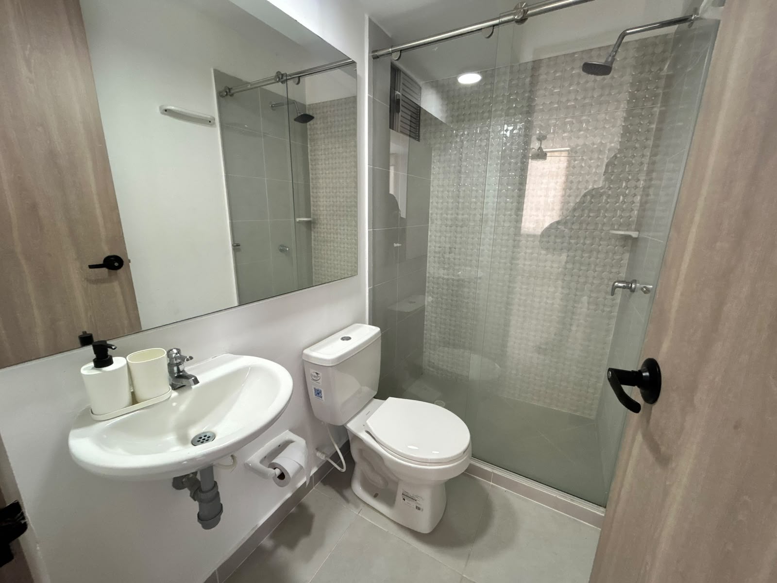 Apartamento amoblado en arriendo- mallorquín puerto Colombia