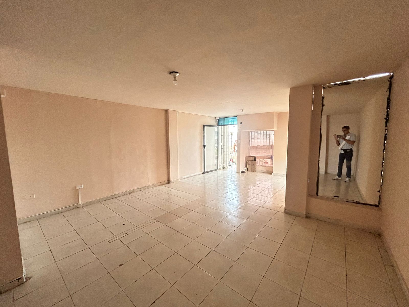 Ciudad Jardín Oficina en Arriendo