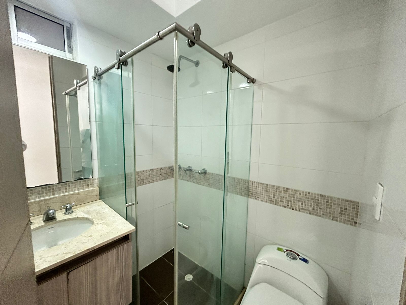 Apartamento en arriendo- Miramar- Barranquilla