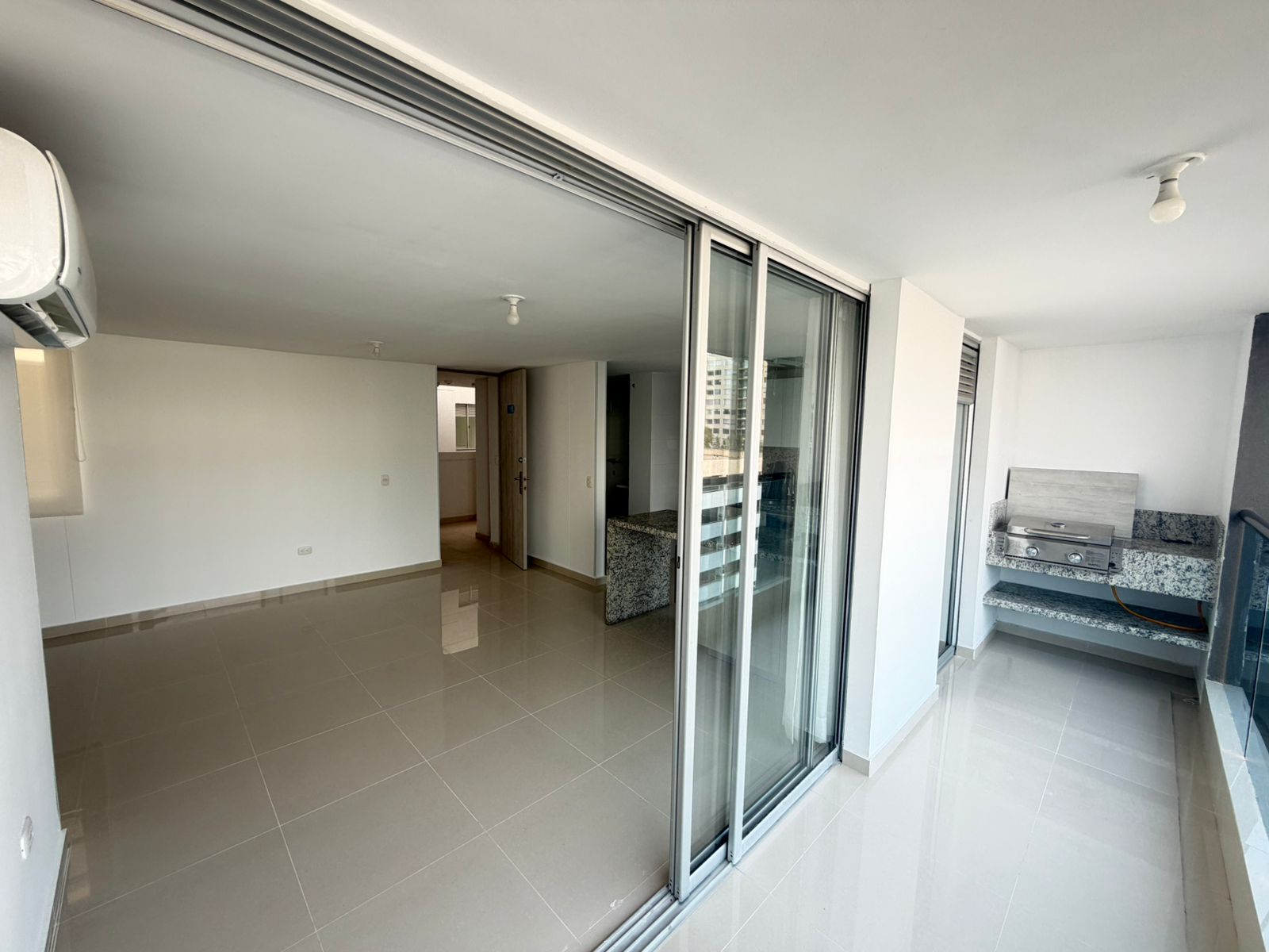 Apartamento en venta/ arriendo- Miramar Barranquilla