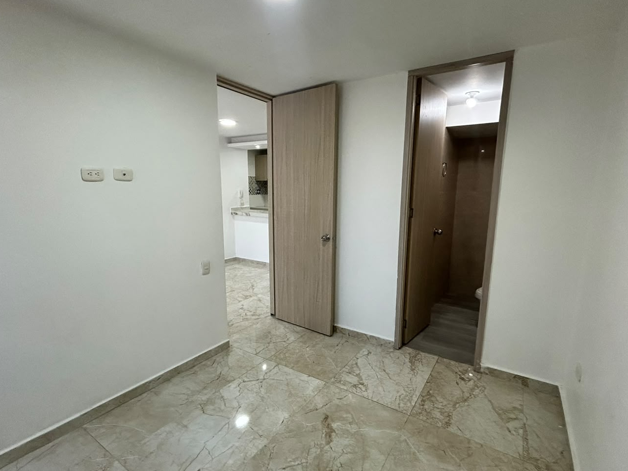 Apartamento en arriendo- miramar barranquilla