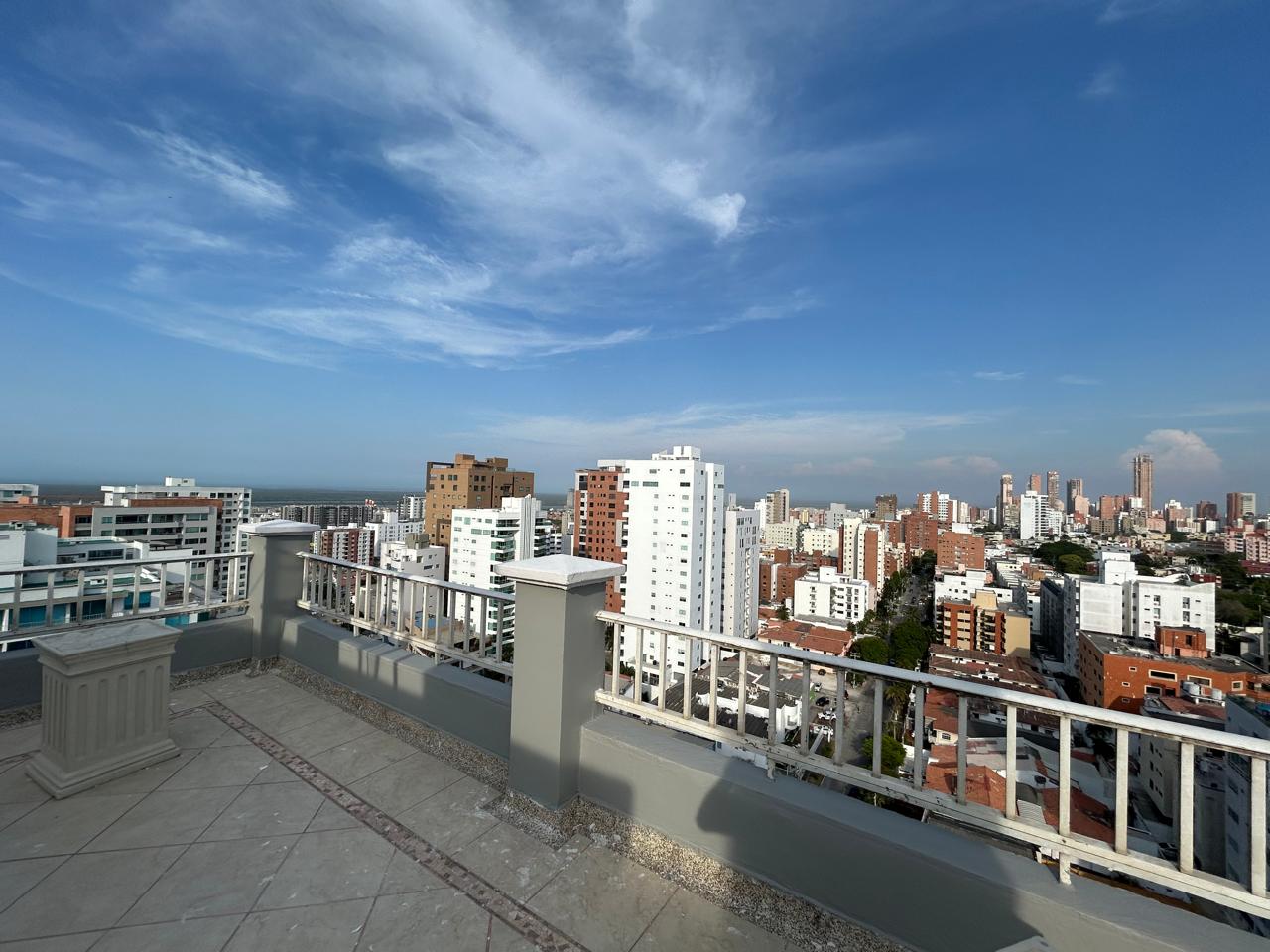 Altos del Limon - Pent house en Venta - Barranquilla