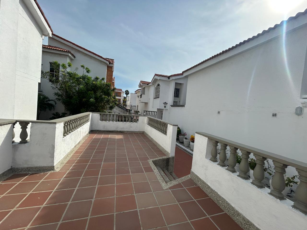 Casa en venta- Miramar- Barranquilla.