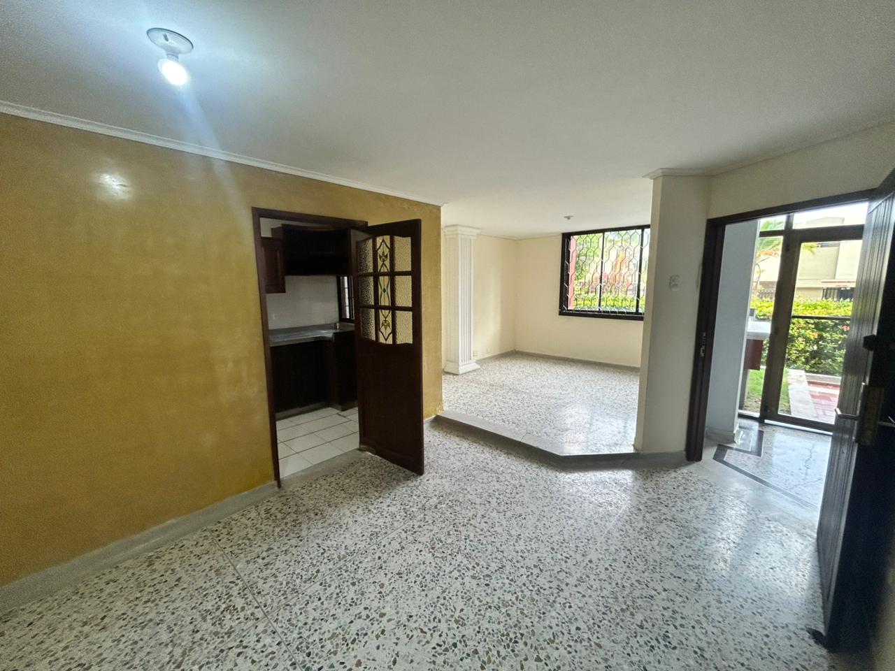 Apartamento en arriendo - Altos de Riomar - Barranquilla