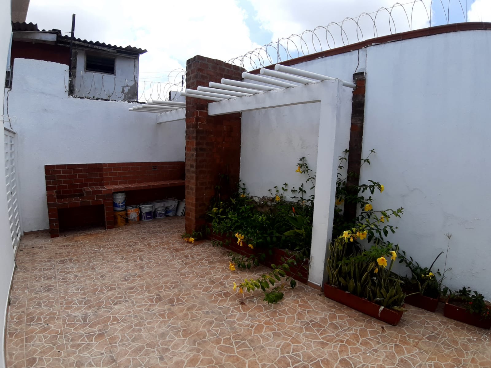 El Tabor - Casa Comercial en venta y arriendo - Barranquilla