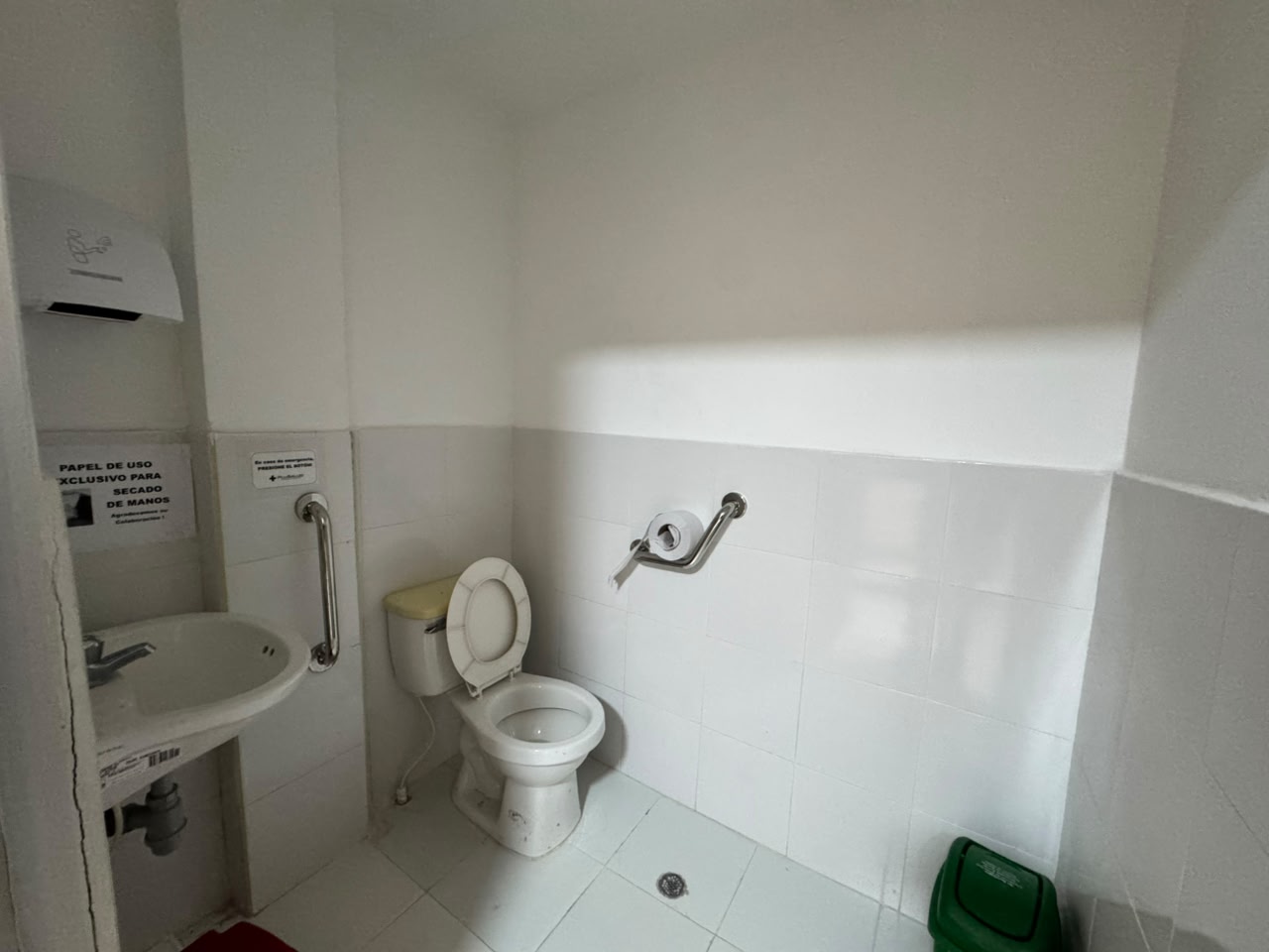 Local comercial - Arriendo  Barrio colombia Barranquila