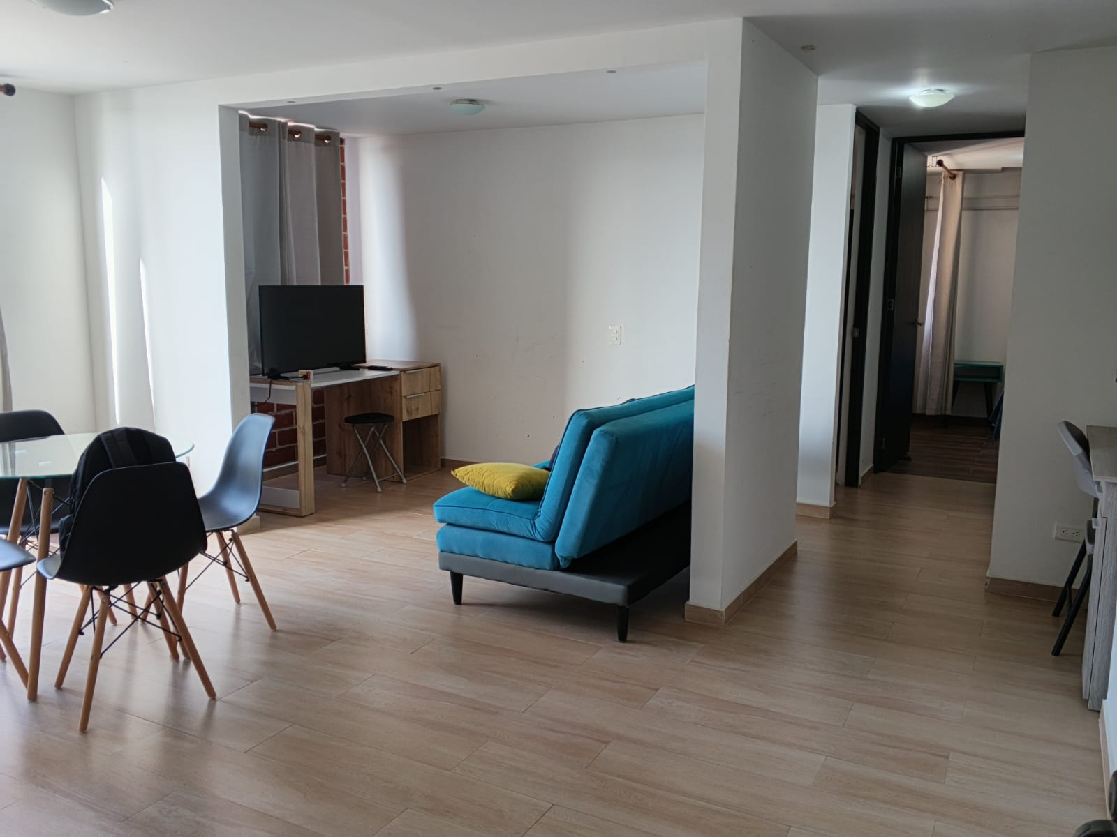 Apartamento en arriendo amoblado/ sin amoblar - Alameda del rio