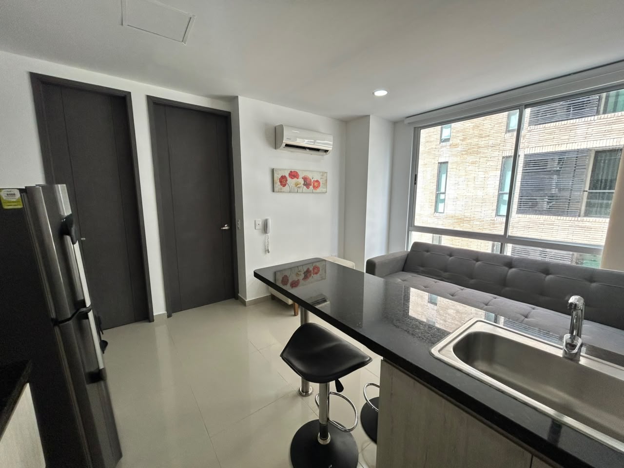 Apartamento amoblado en arriendo- Riomar Barranquilla