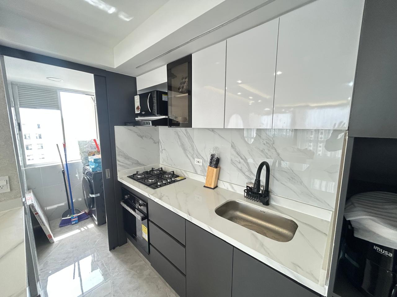 Mallorquin Amoblado Apartamento en arriendo o venta