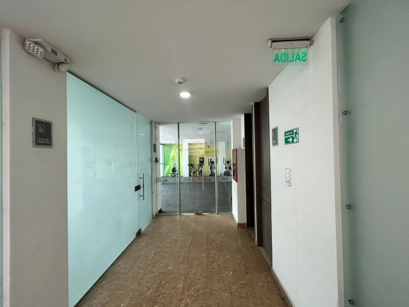 Apartamento en arriendo- Miramar- Barranquilla