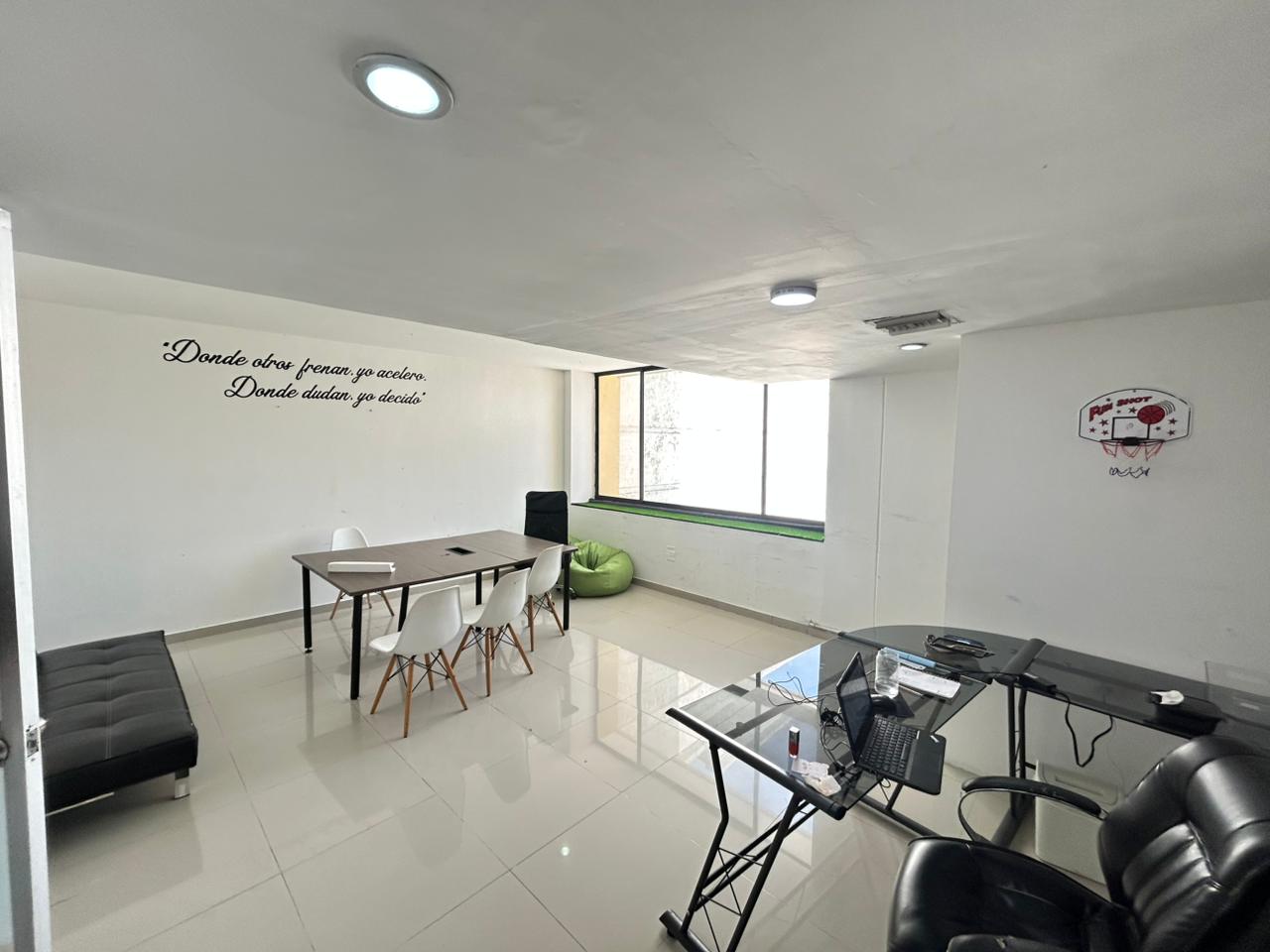 Oficina Completa en venta - Alto Prado - Barranquilla