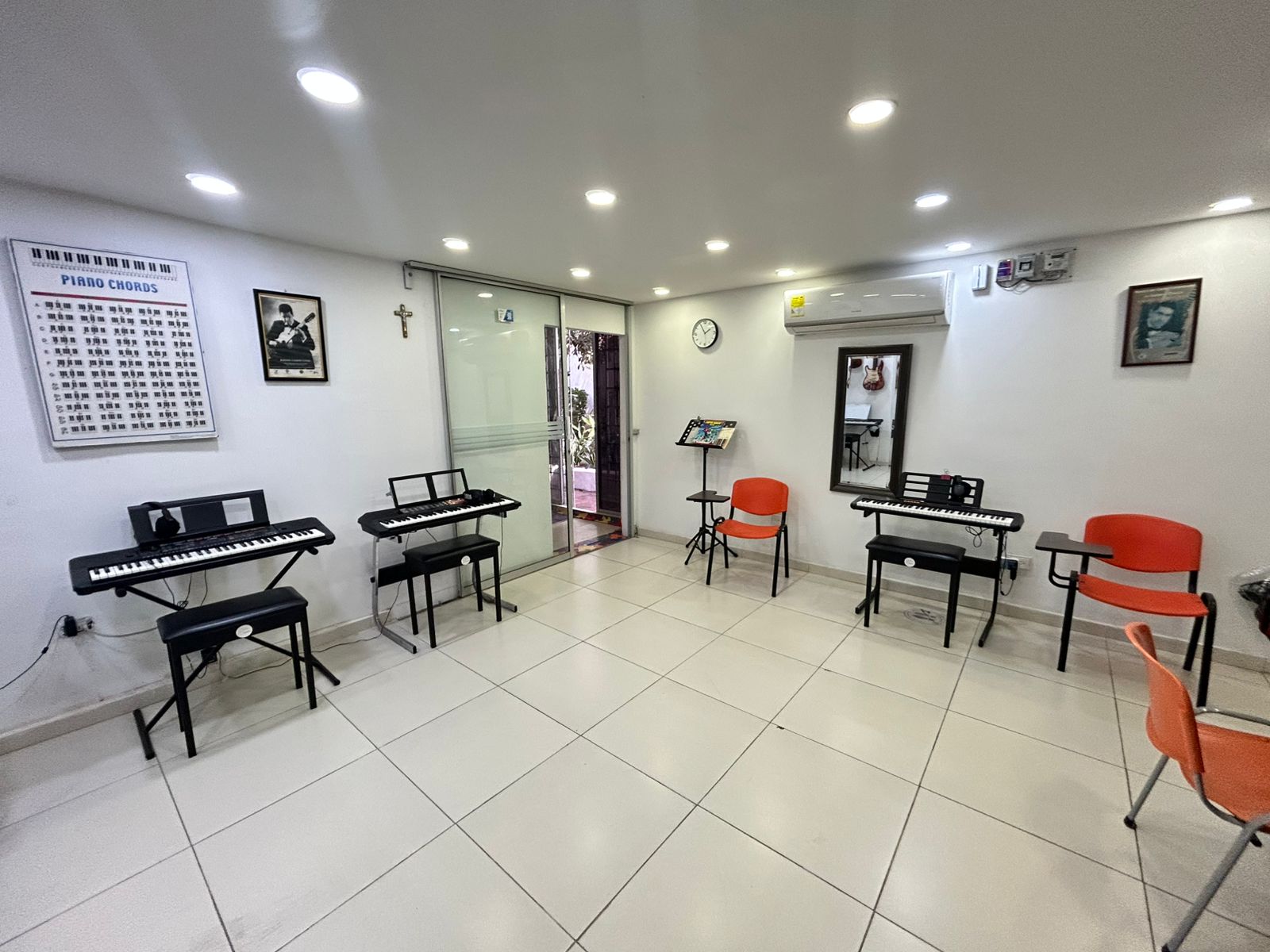 Local comercial arriendo- Riomar Barranquilla