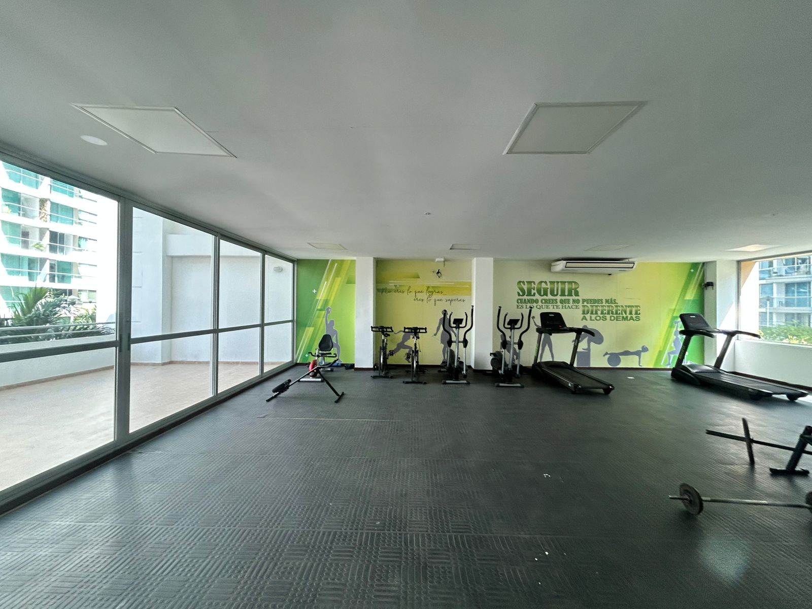 Apartamento en arriendo- Miramar- Barranquilla