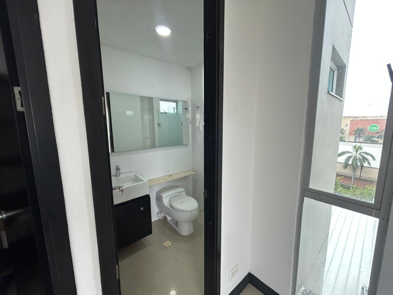 Apartamento en arriendo - Altos del limonar - Barranquilla