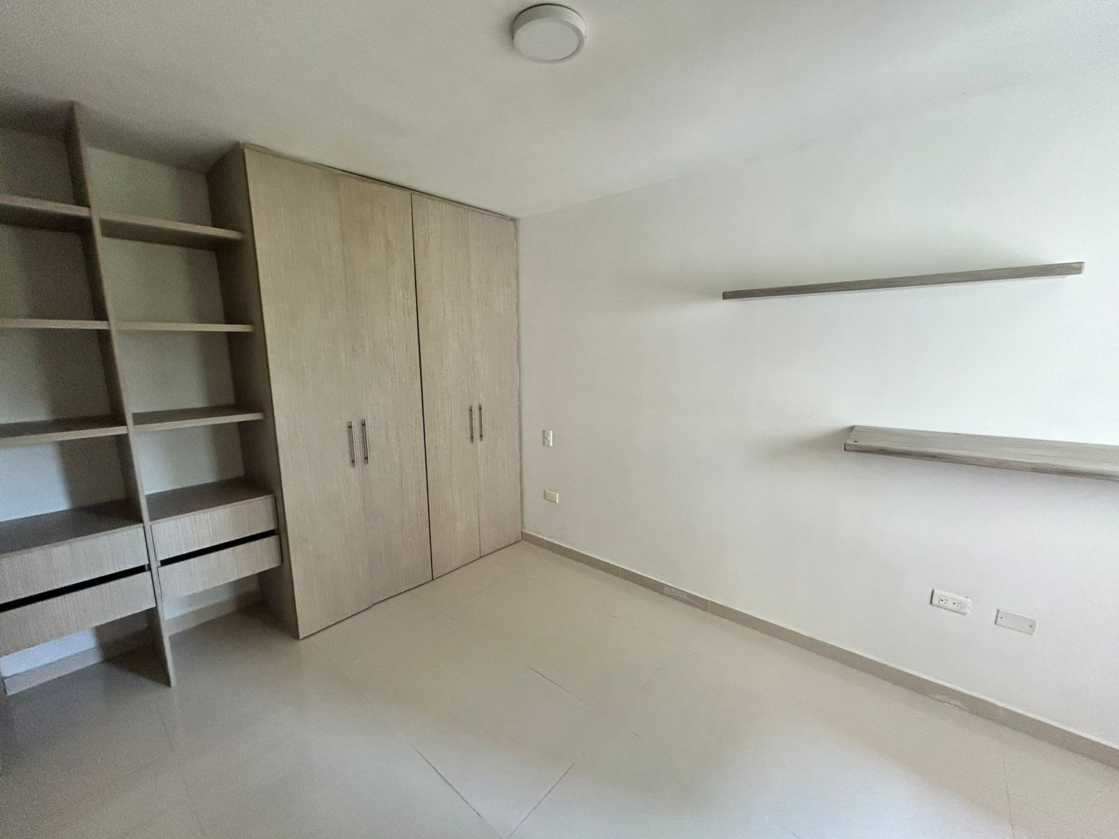 Apartamento en arriendo- Miramar- Barranquilla