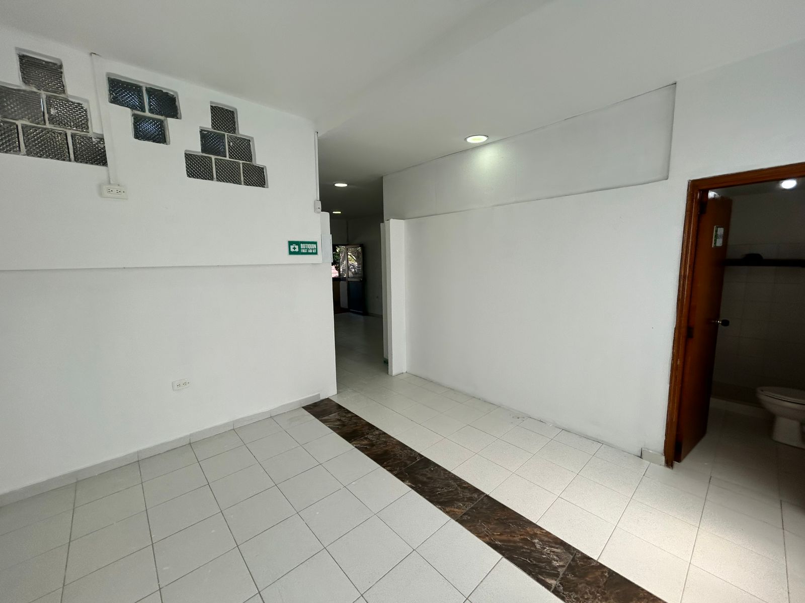 Local en arriendo - El Recreo - Barranquilla