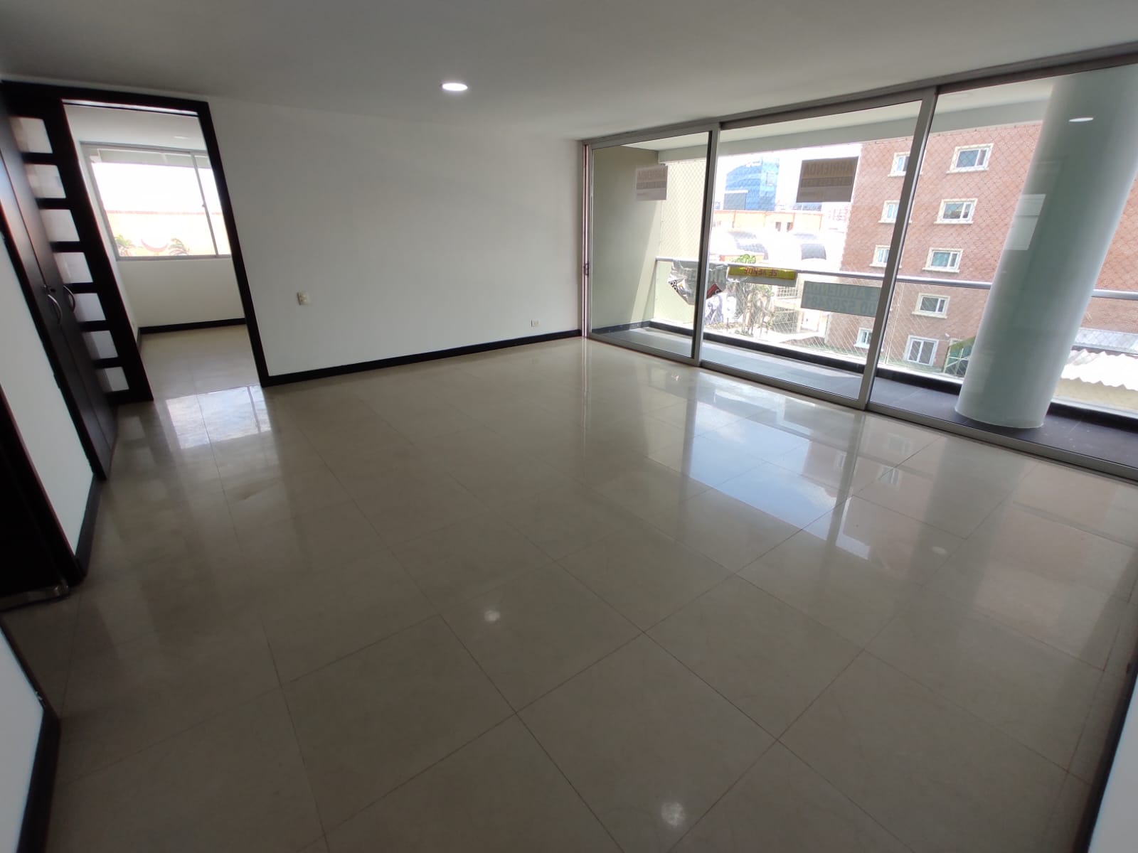 Altos del limonar apartamento en arriendo