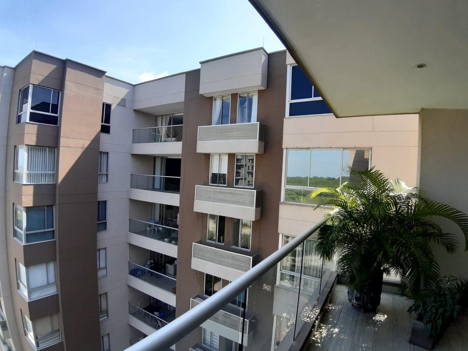 Altos del Limón - Apartamento en venta - Barranquilla.