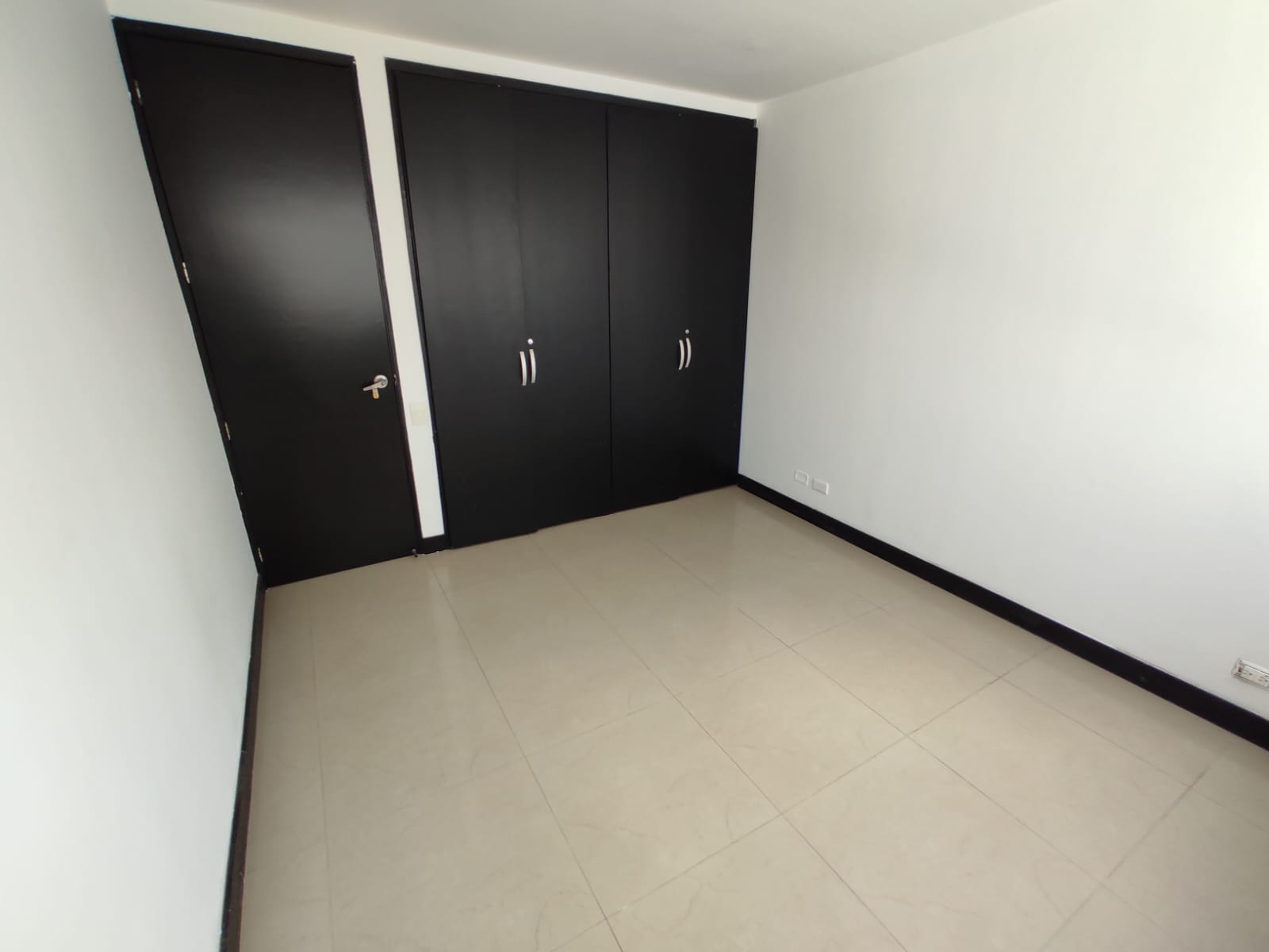 Altos del limonar apartamento en arriendo