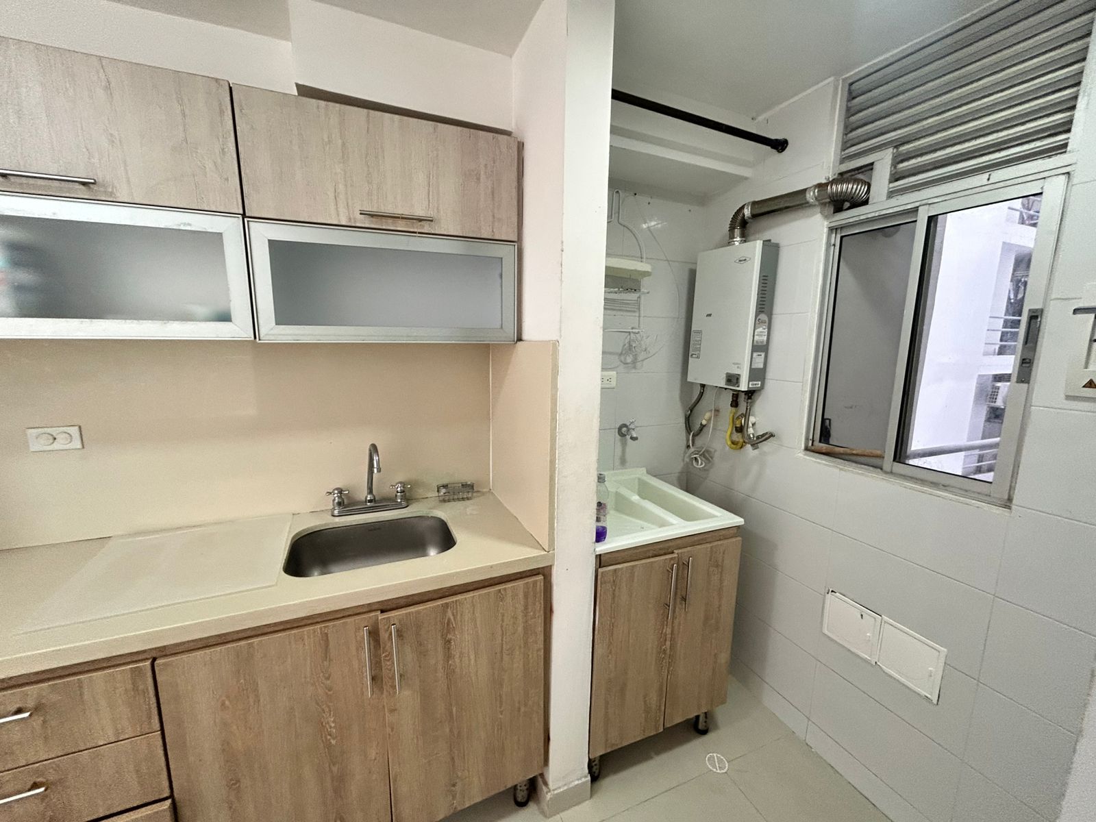 Apartamento en arriendo- Miramar- Barranquilla