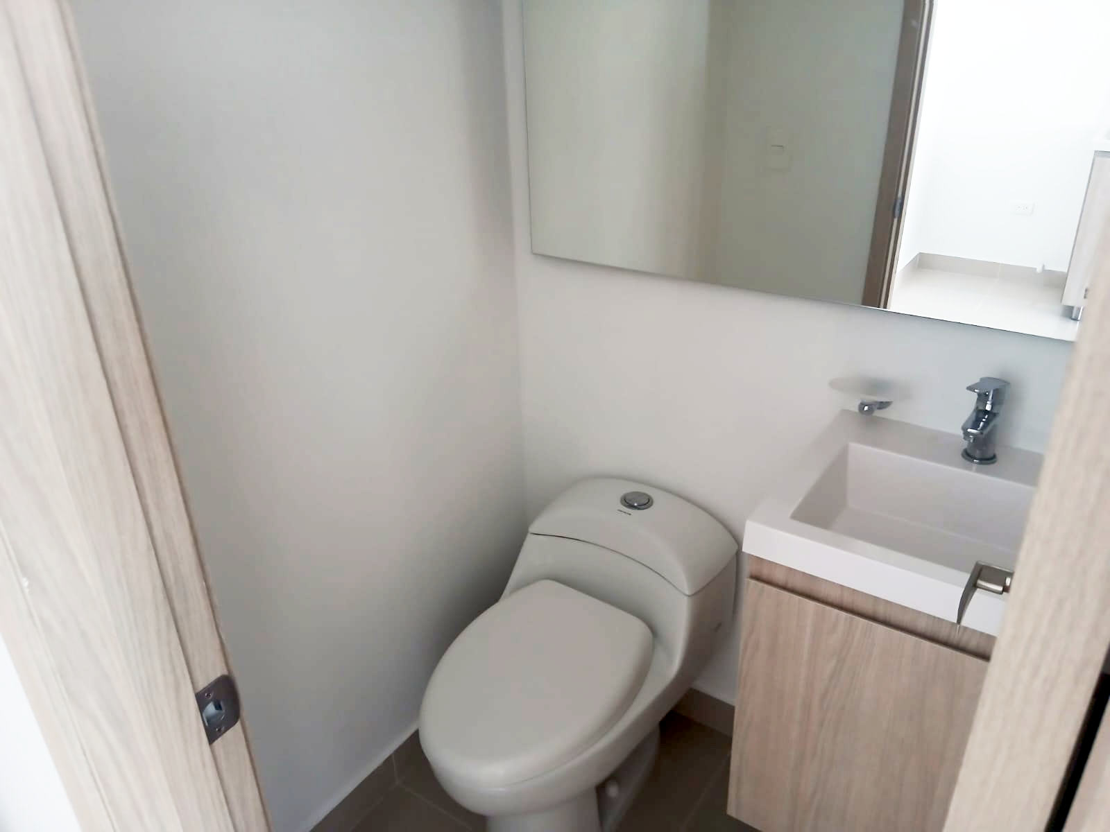 Apartamento en arriendo- altos de riomar barranquilla