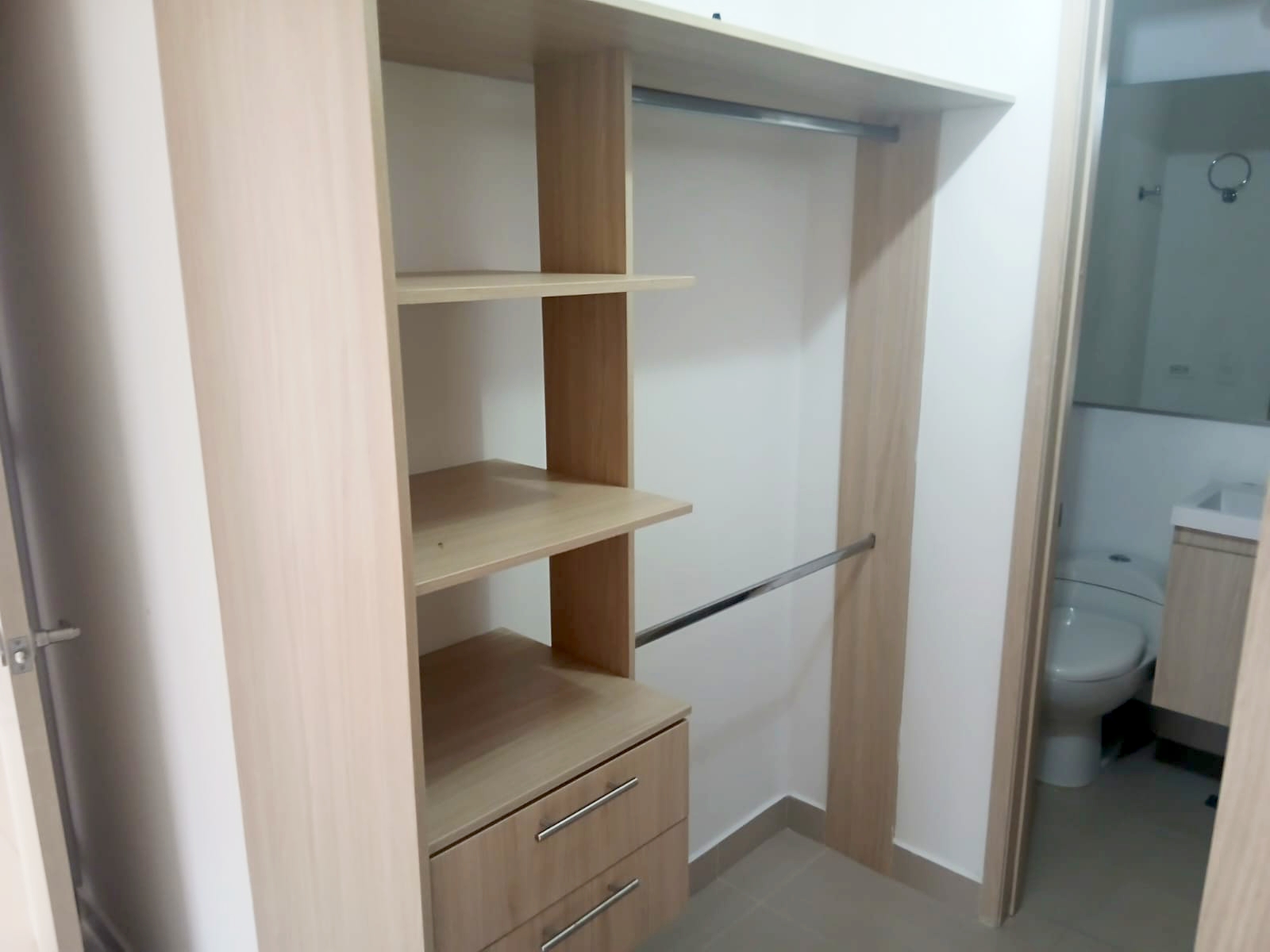 Apartamento en arriendo- altos de riomar barranquilla