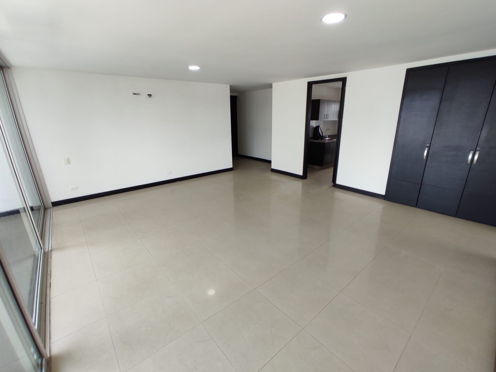 Altos del limonar apartamento en arriendo