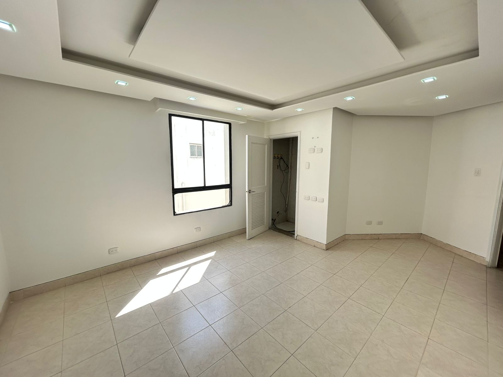 Oficina en venta o Arriendo - Alto prado - Barranquilla