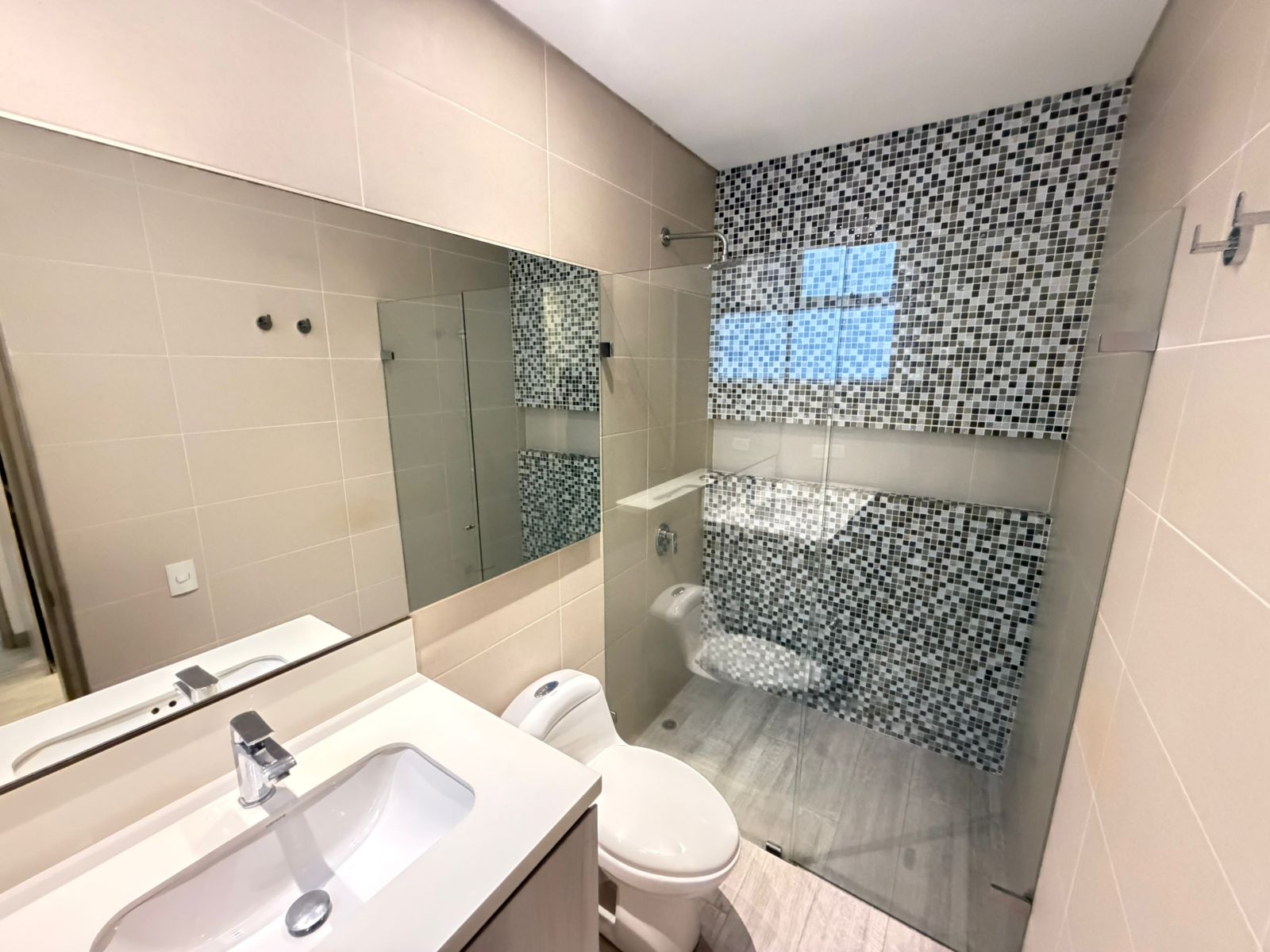 Apartamento en arriendo - Riomar - Barranquilla