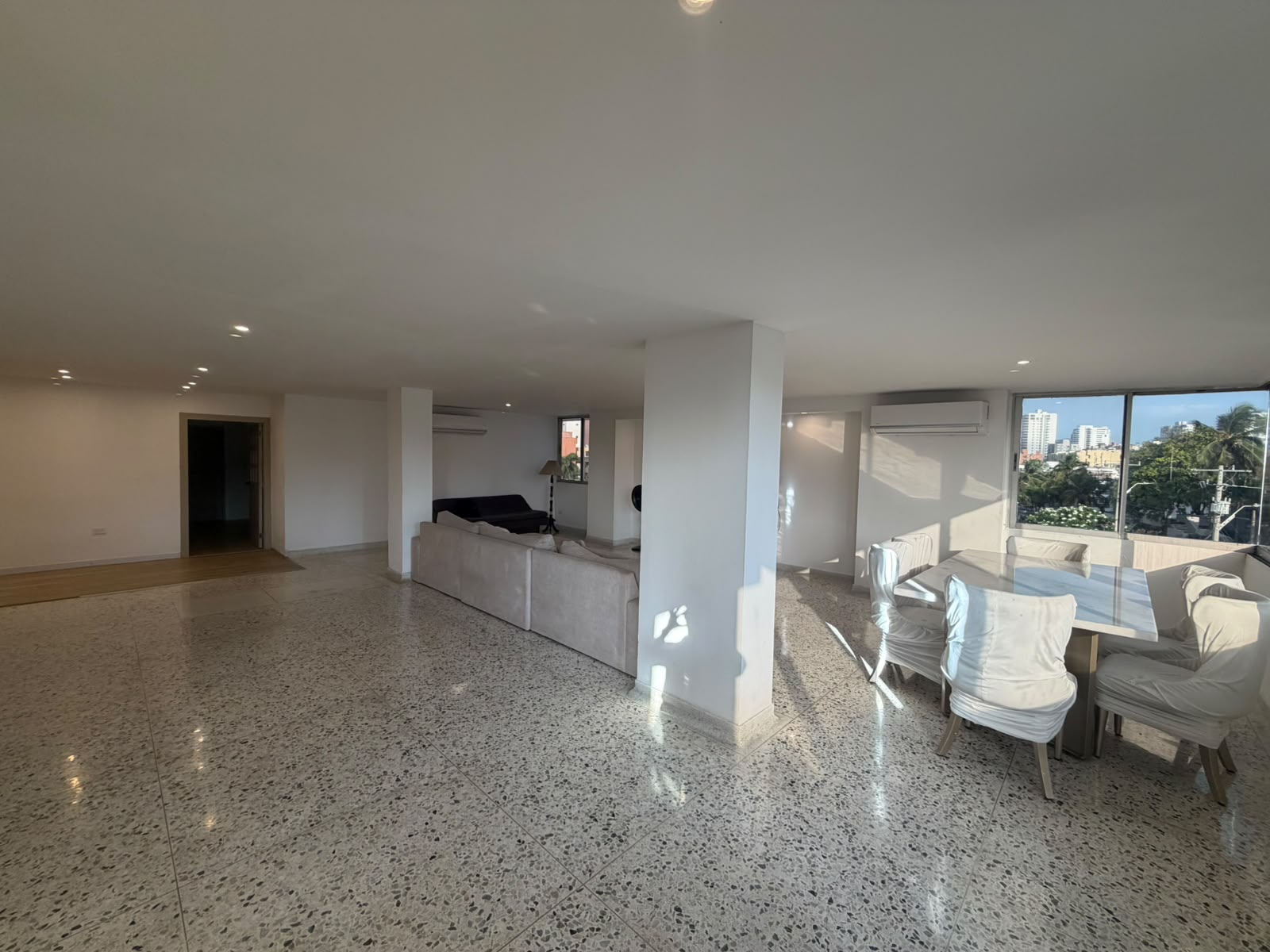 Apartamento en venta - Riomar- Barranquilla
