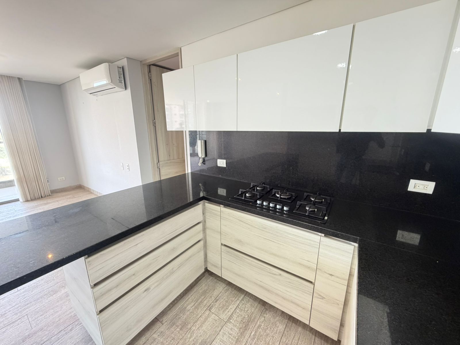 Apartamento en arriendo - Riomar - Barranquilla