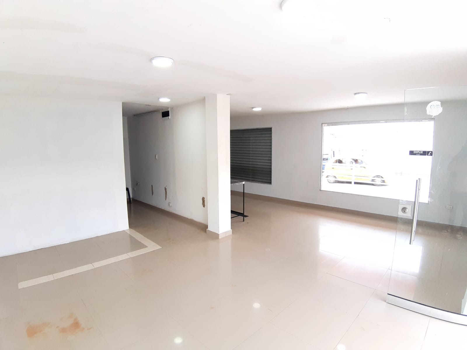Buena Esperanza - Local en arriendo - Barranquilla.
