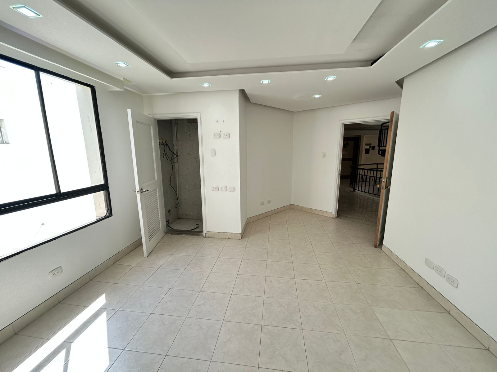 Oficina en venta o Arriendo - Alto prado - Barranquilla