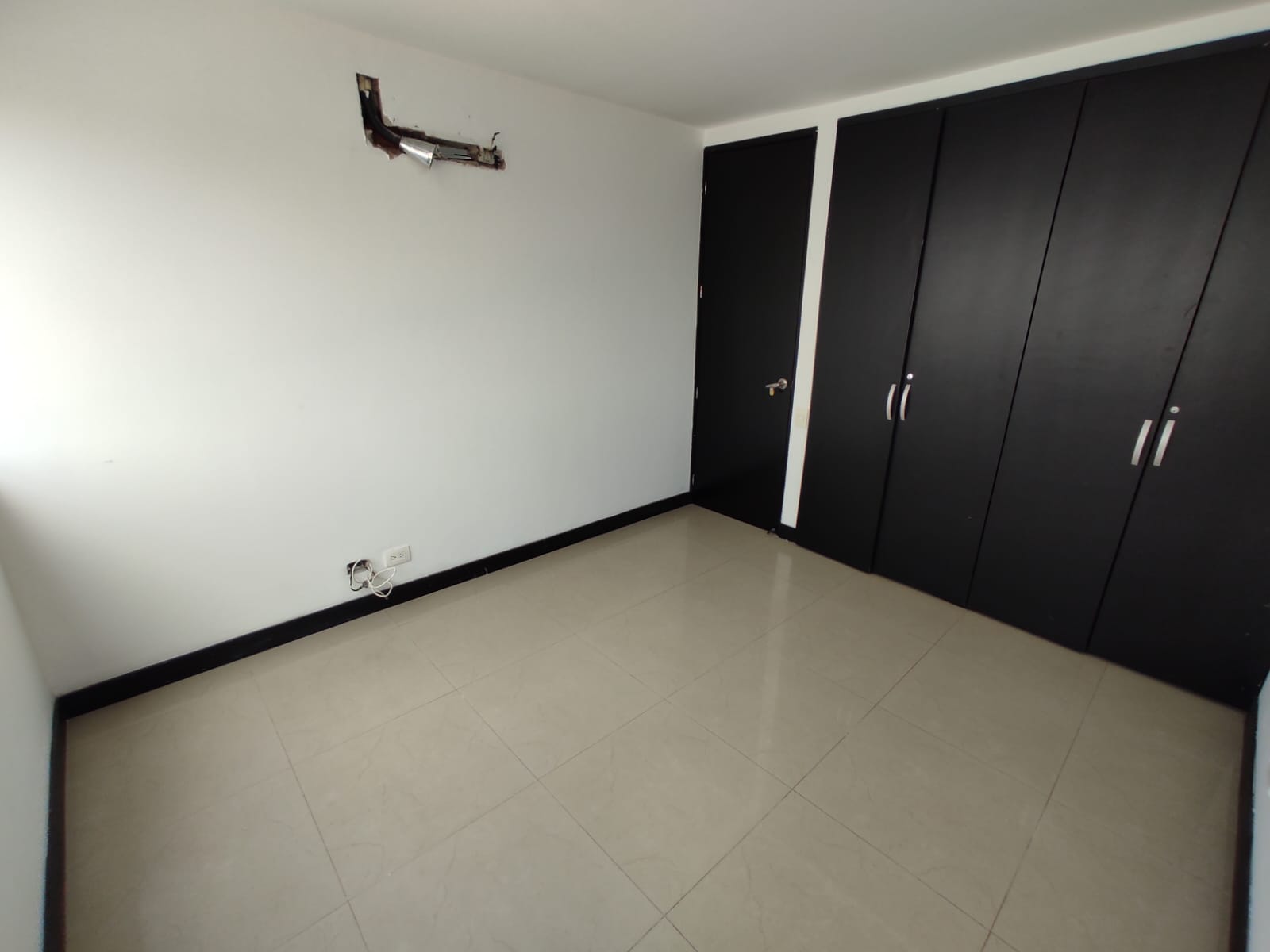 Altos del limonar apartamento en arriendo