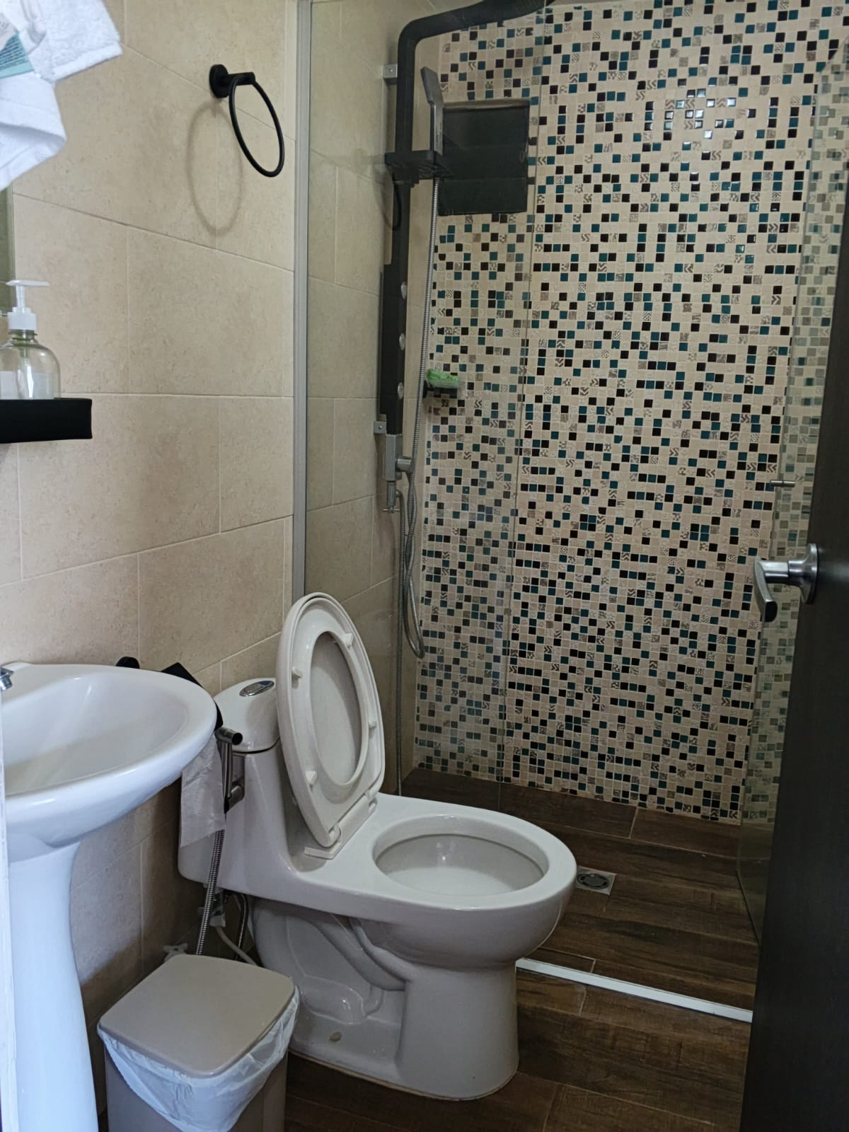 Apartamento en arriendo amoblado/ sin amoblar - Alameda del rio