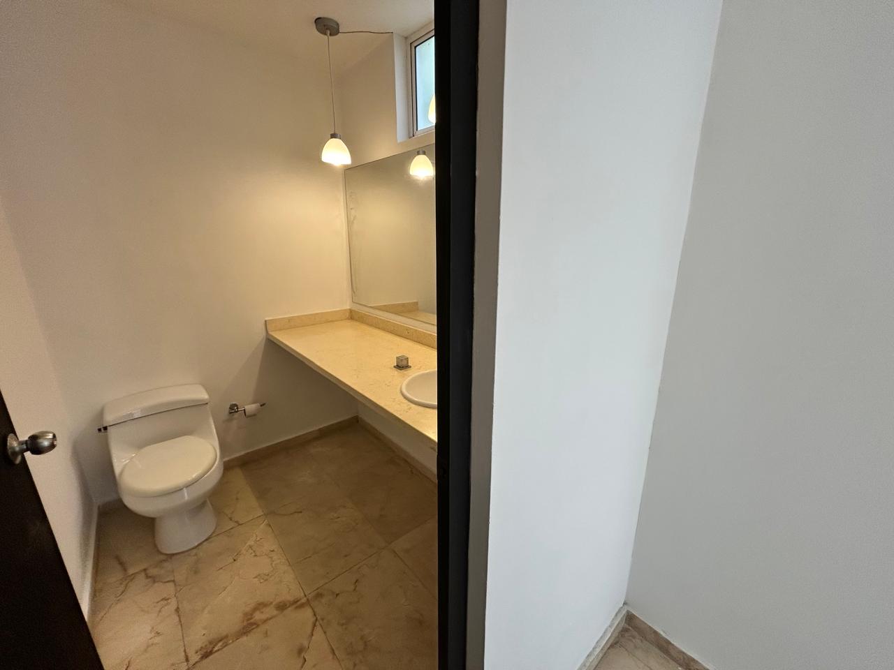 Casa en arriendo - Reservas de San Bernardo -La Castellana