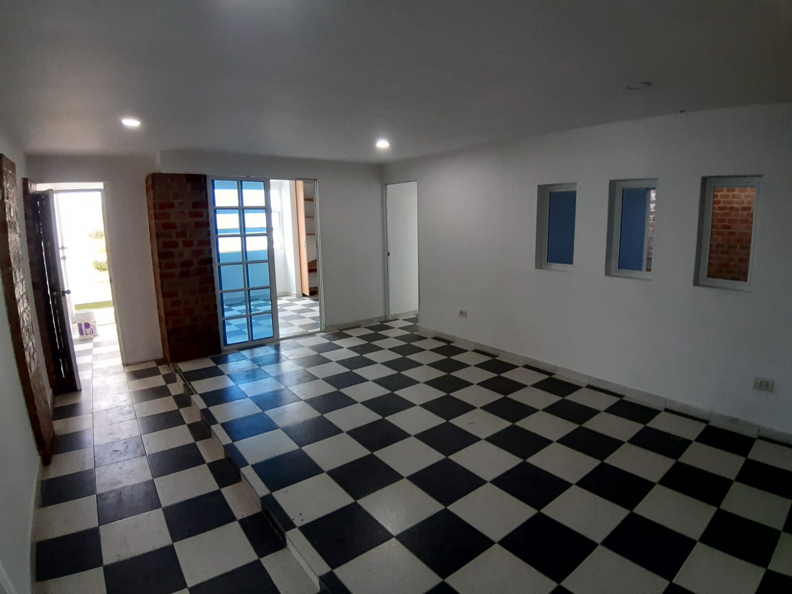 El Tabor - Casa Comercial en venta y arriendo - Barranquilla