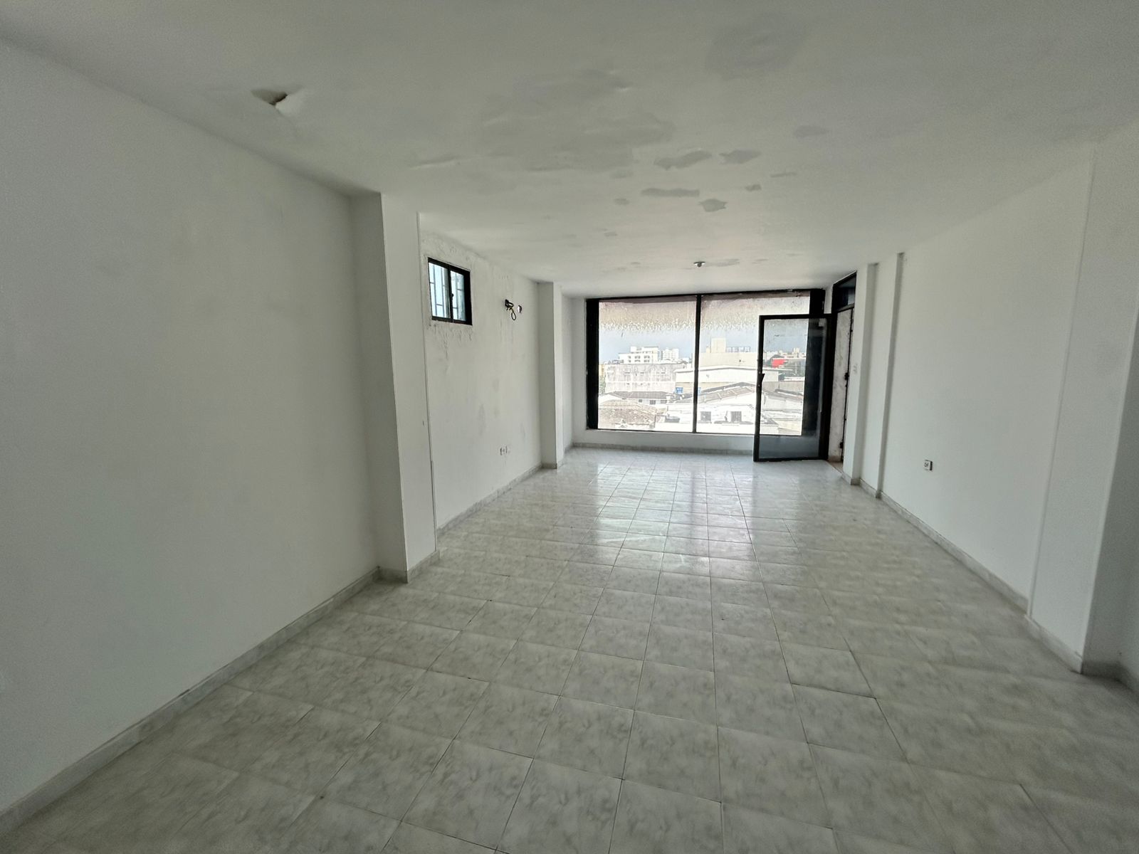 Local Comercial -Ciudad Jardín -Barranquilla
