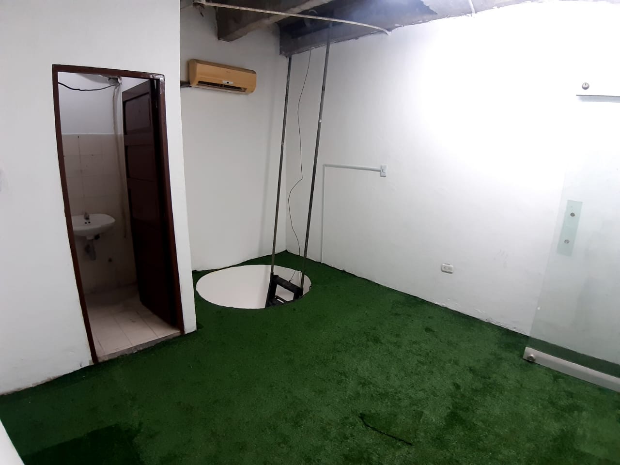 Parque Central- Local En Arriendo- Barranquilla