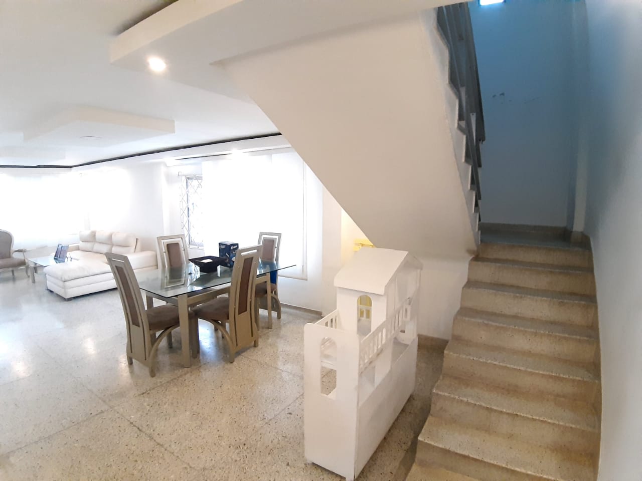 Recreo - Casa Duplex y Apartaestudio en venta - Barranquilla