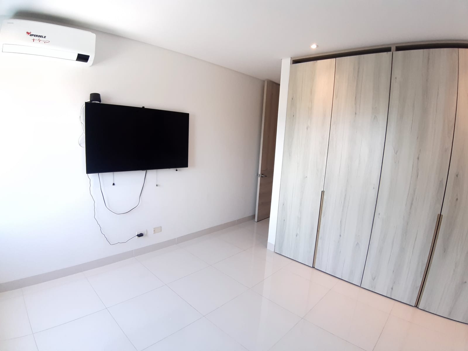 Altos del Limón - Apartamento en venta - Barranquilla.