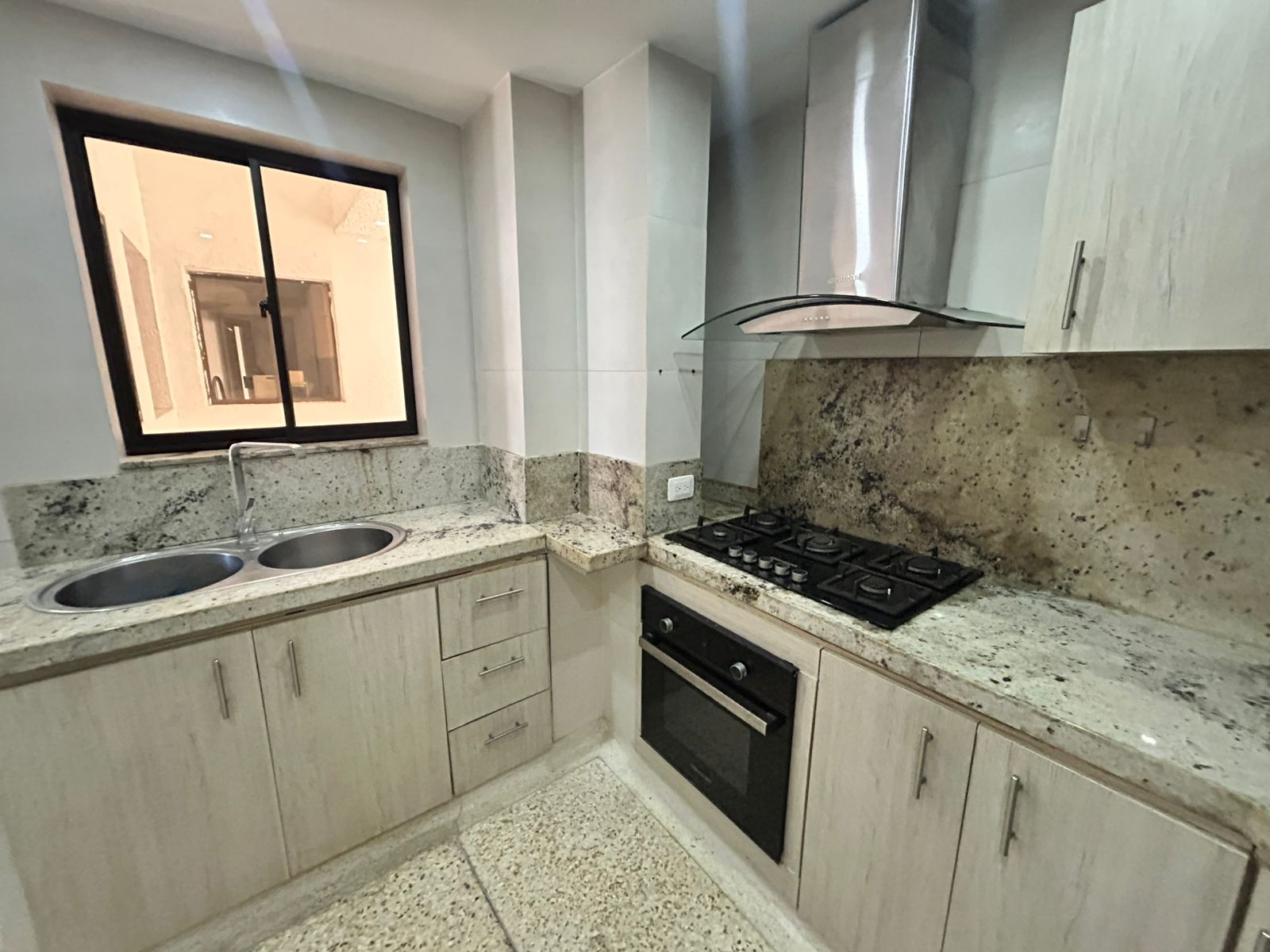 Apartamento en Venta -Altos de Riomar - Barranquilla