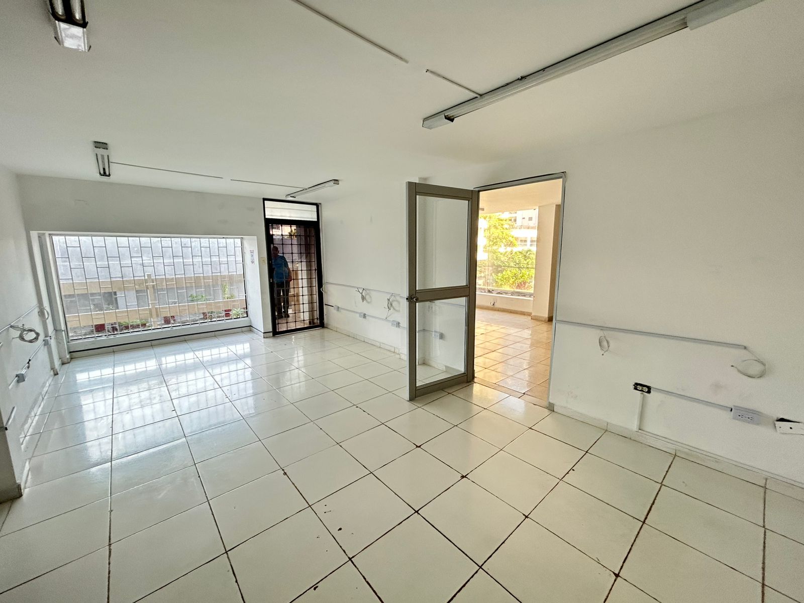 Local comercial - Ciudad Jardín - Barranquilla