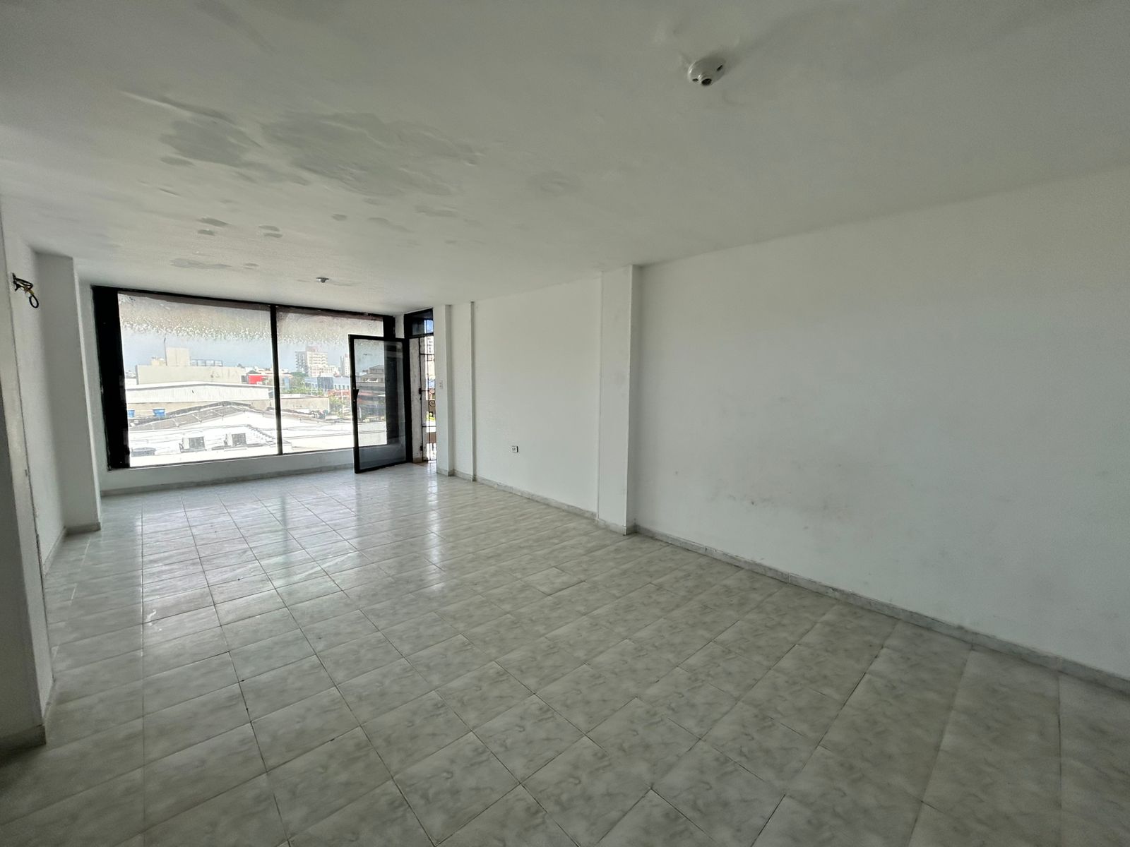 Local Comercial -Ciudad Jardín -Barranquilla