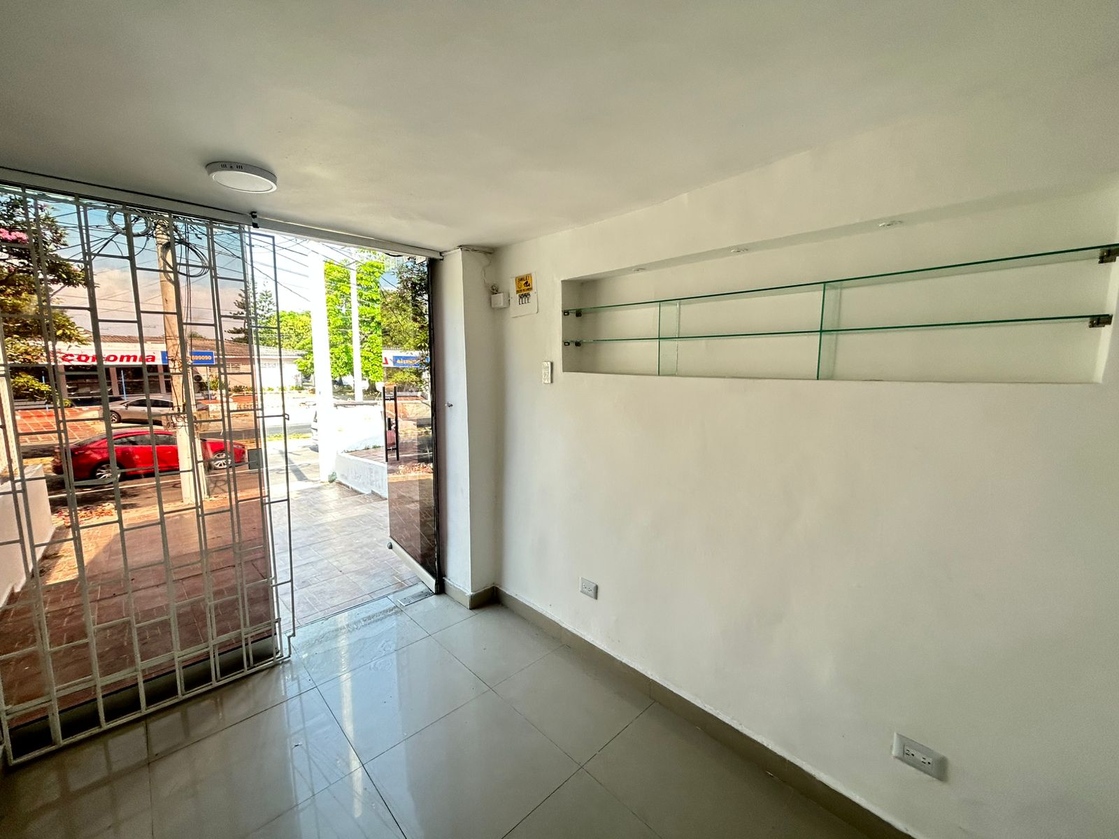 Local comercial - Arriendo Ciudad Jardín Barranquilla