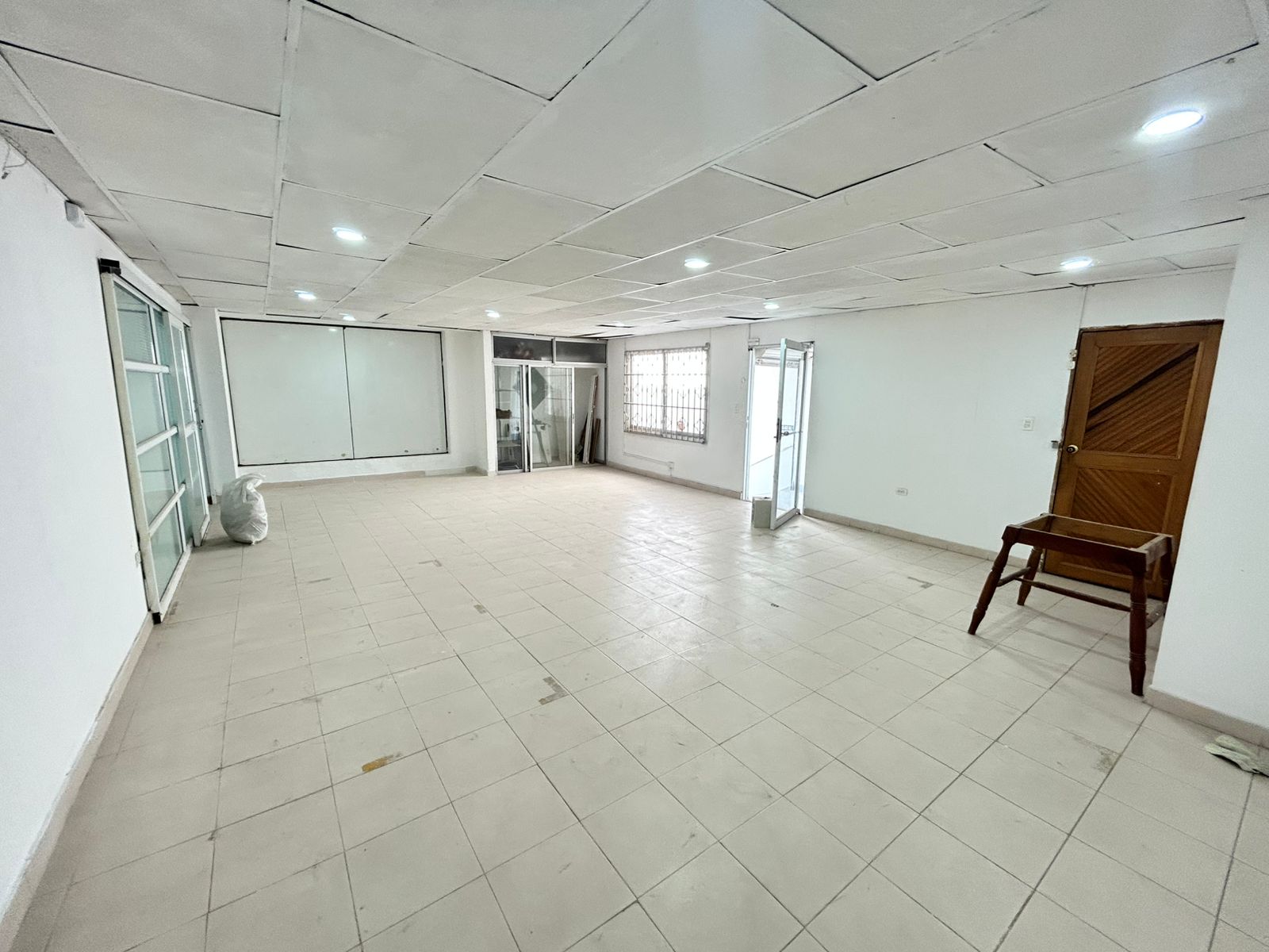 Local comercial arriendo- Riomar Barranquilla